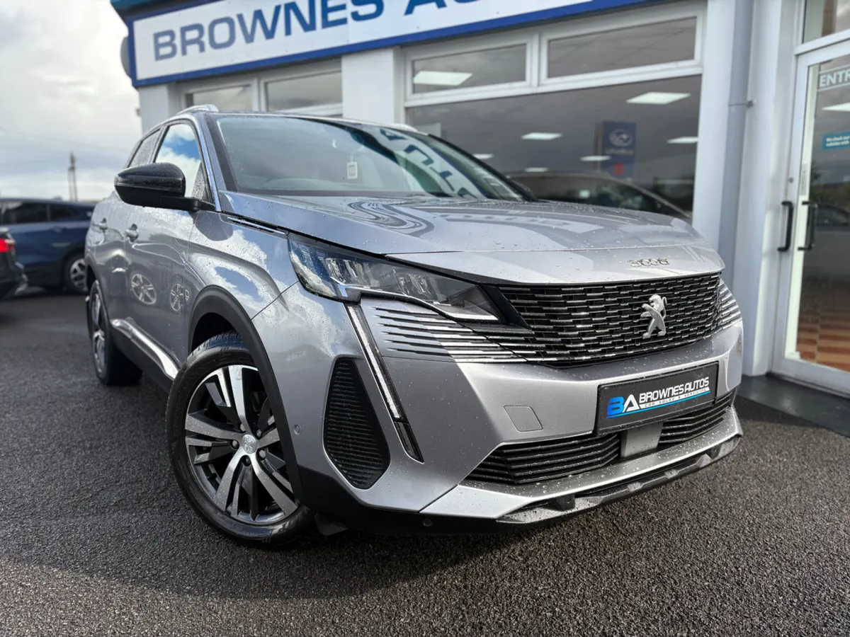 2022 Peugeot 3008 Allure Automatic low mileage - Image 4