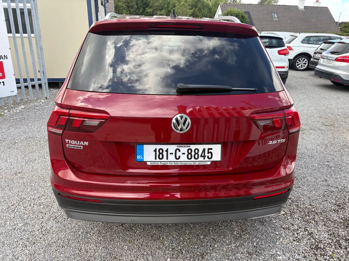 2018 Volkswagen Tiguan 7 seater COMFORTLINE - Image 4