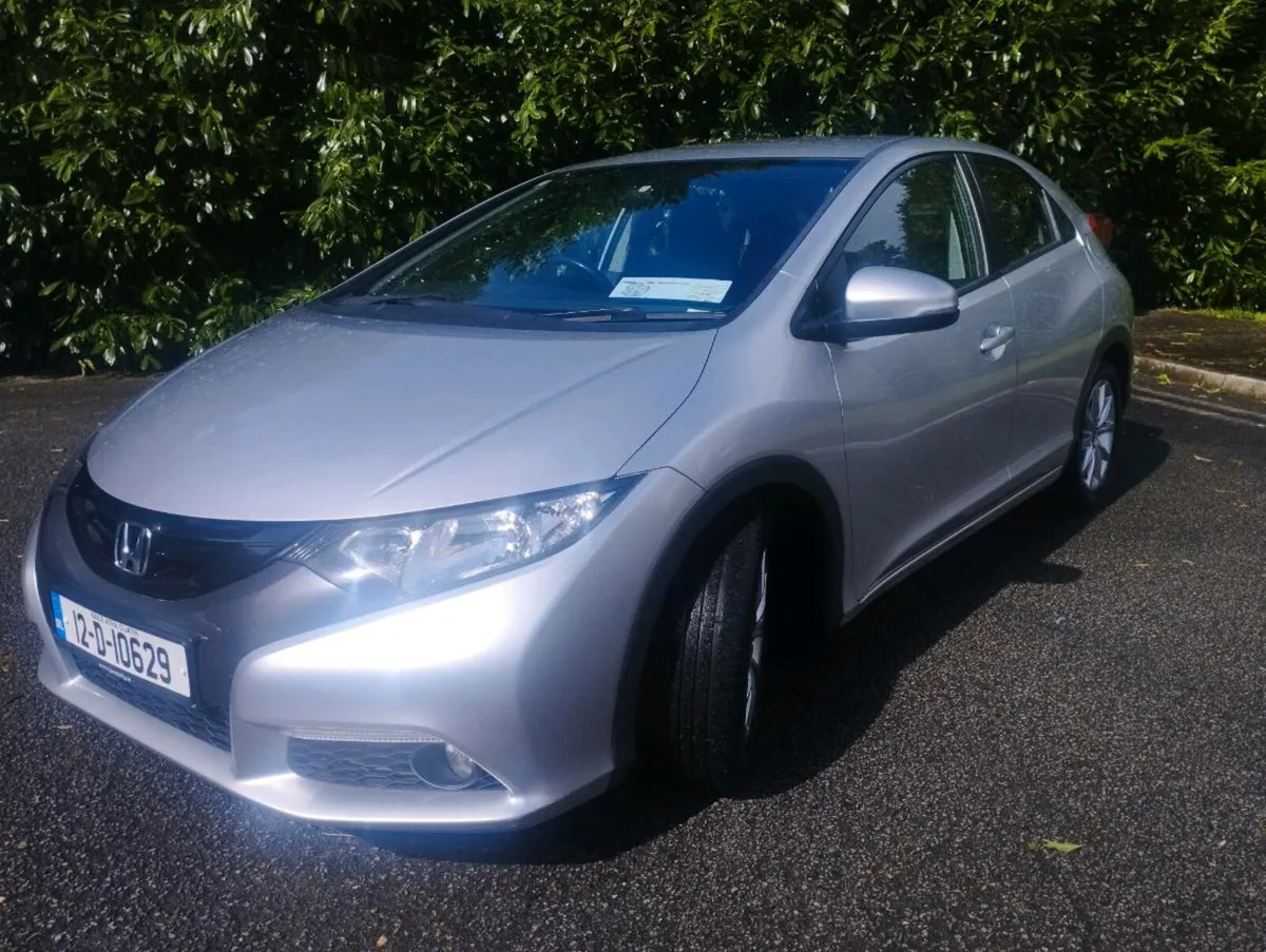 2012 Honda Civic 2.2 diesel hatchback - Image 3