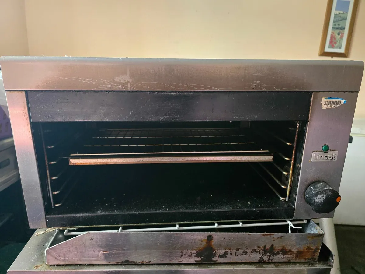 Salamander Grill - Image 1