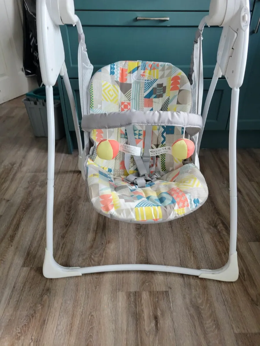 Graco Baby swing - Image 1
