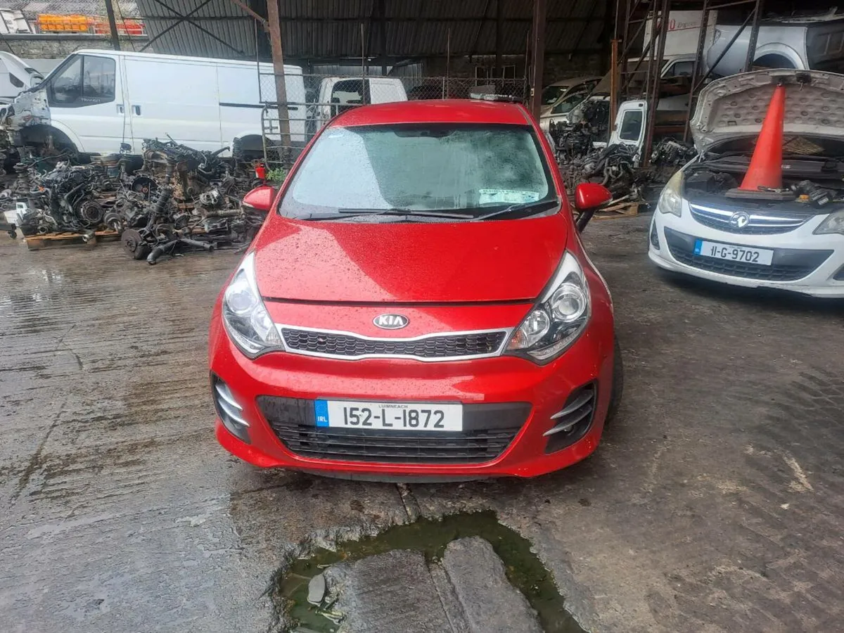 151 Kia Reo breaking for parts - Image 1