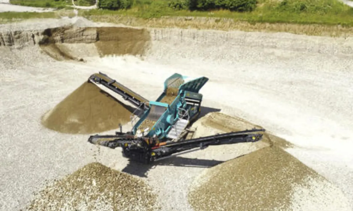Powerscreen Titan 600 for hire - Image 3