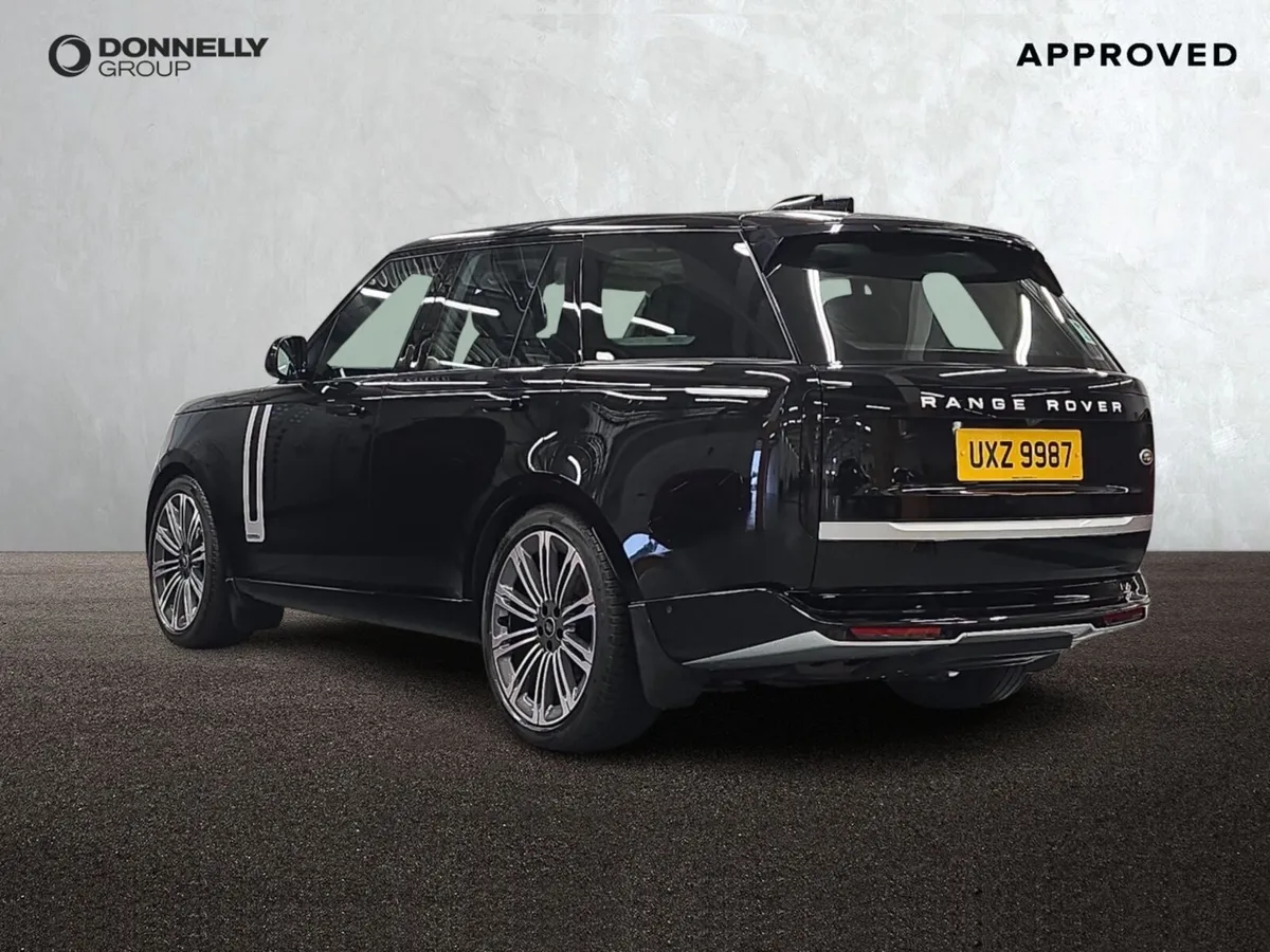 Land Rover Range Rover Diesel Estate Autobiography - Image 2
