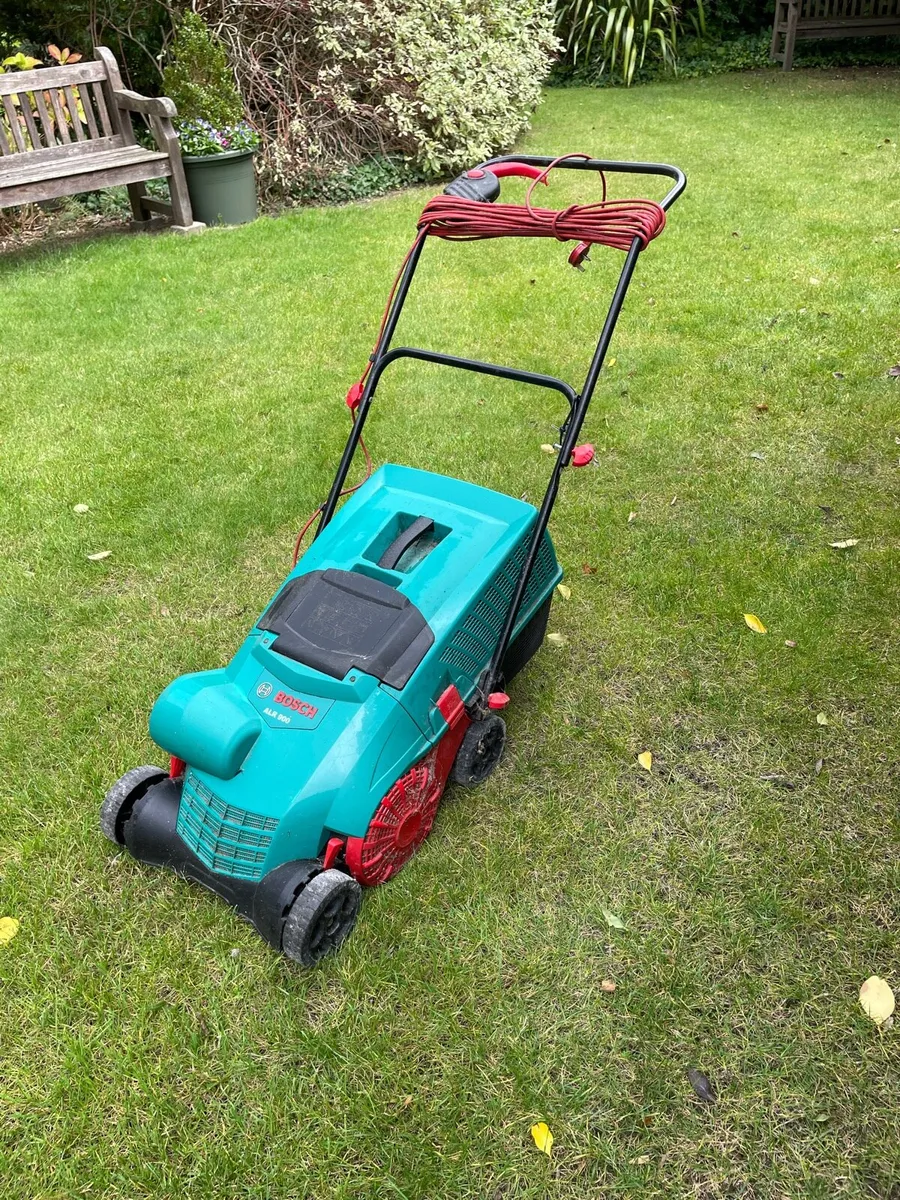 Bosch ALR 900 electric scarifier/Raker - Image 1