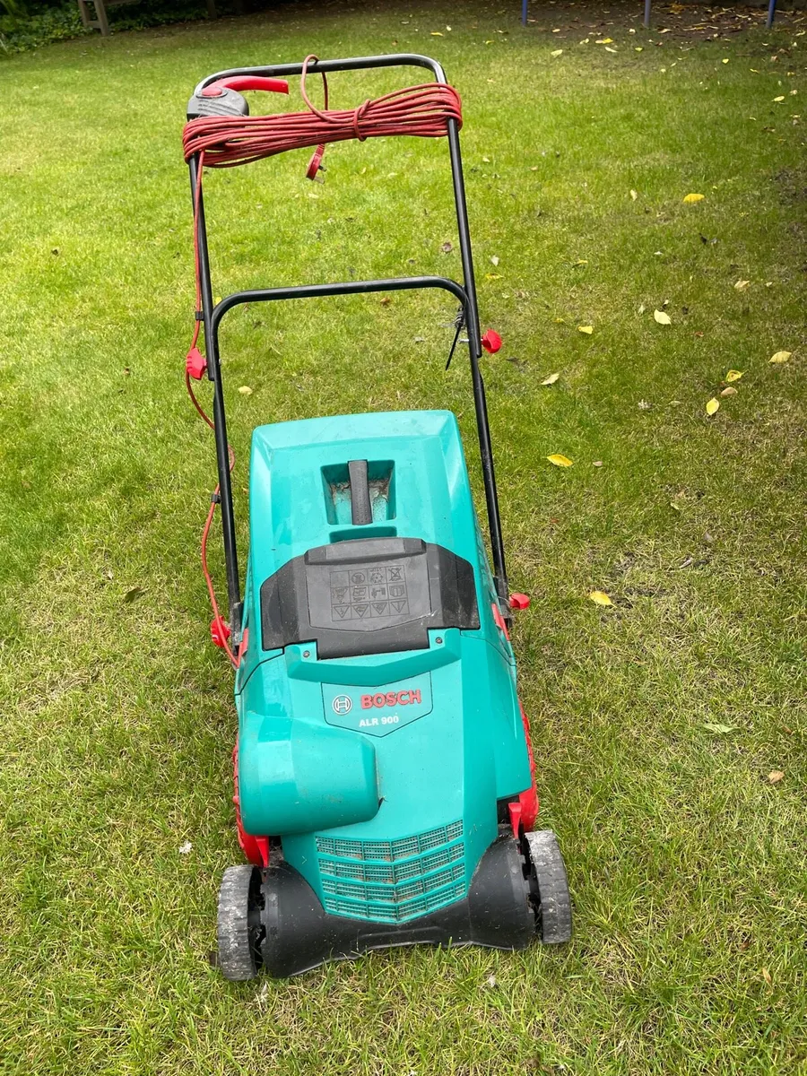 Bosch ALR 900 electric scarifier/Raker - Image 2