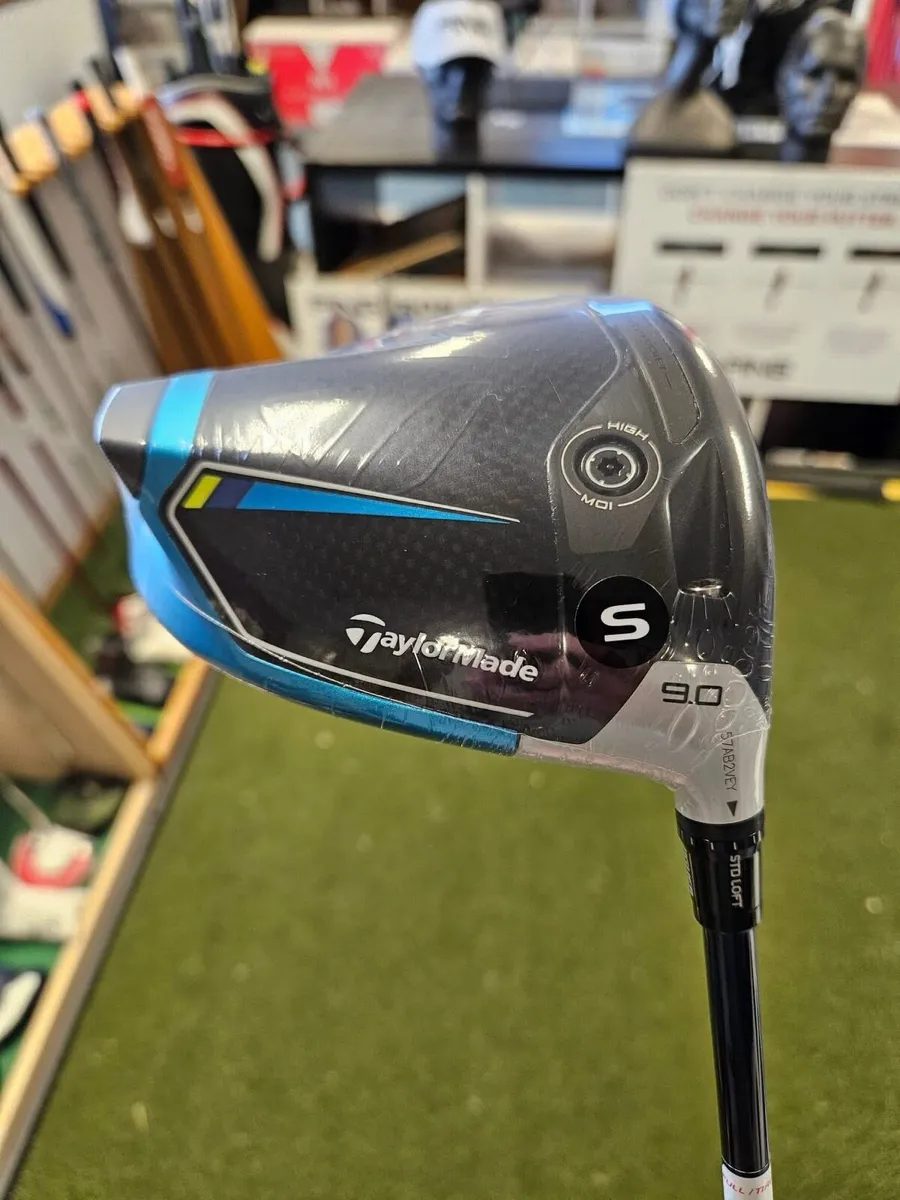 Brand New Taylormade Sim2 Max - Image 2