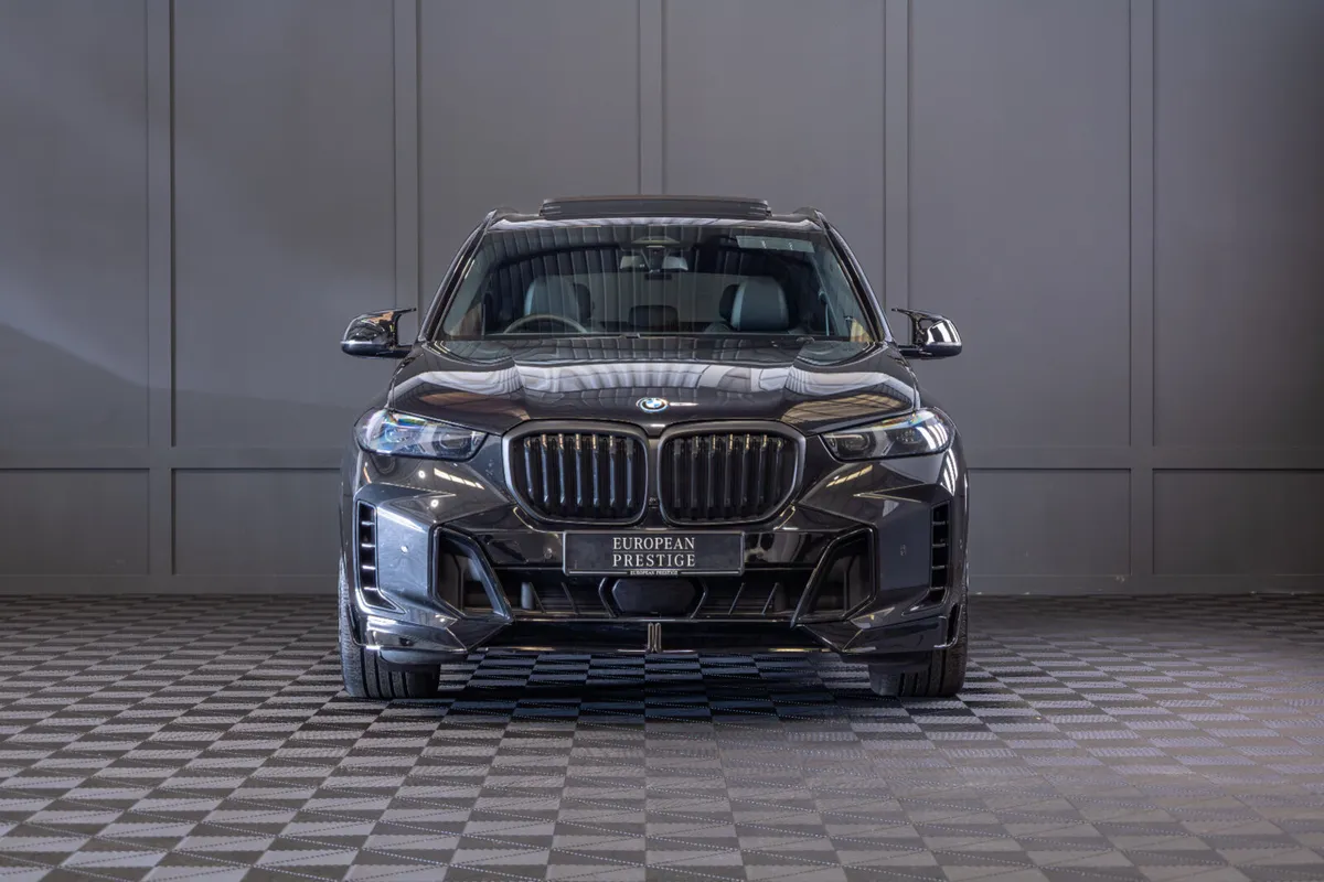 2025 BMW X5 X-Drive 50e M-Sport - Image 2