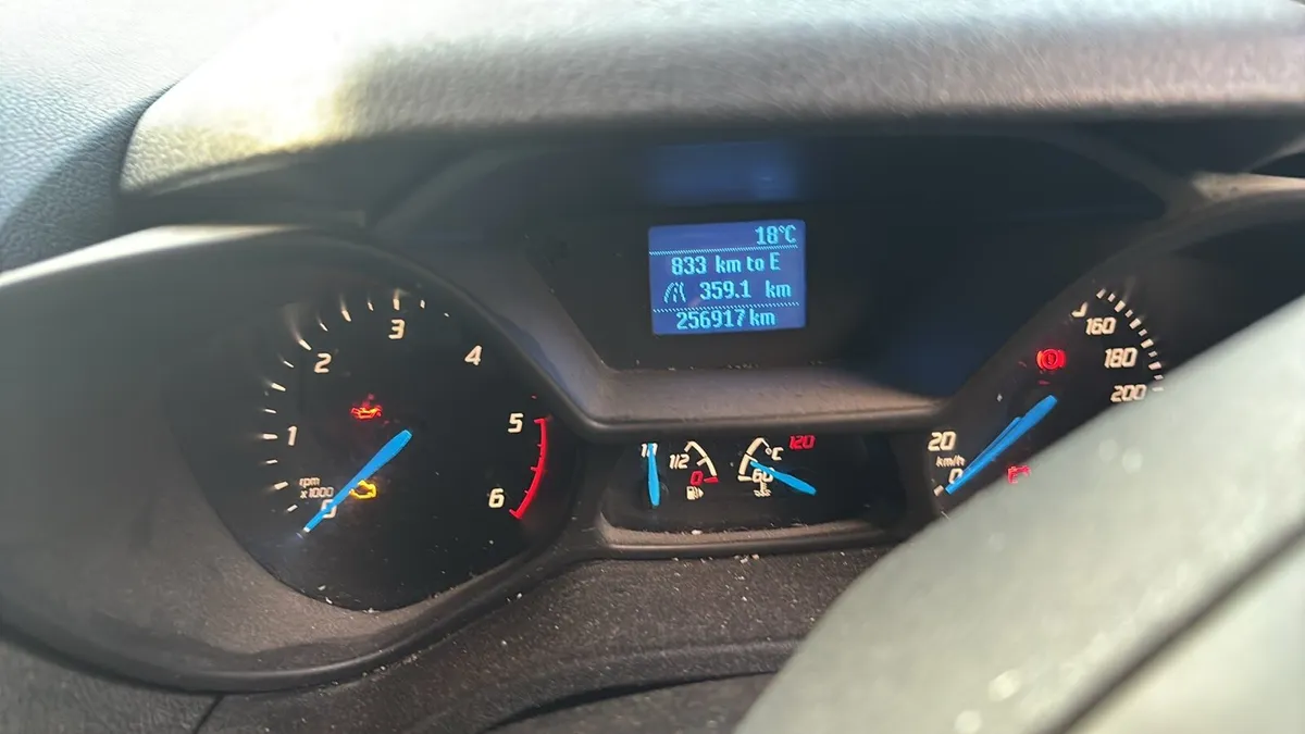 Ford Transit Connect - Image 2