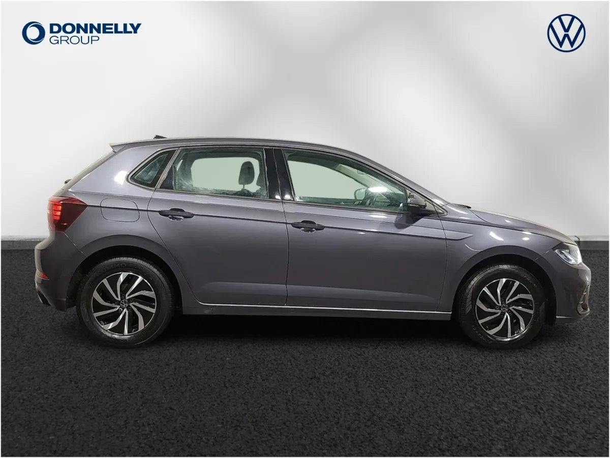 Volkswagen Polo Hatchback Life - Image 4