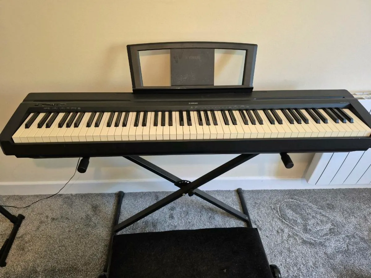 Yamaha P-35 Digital Piano - Image 1