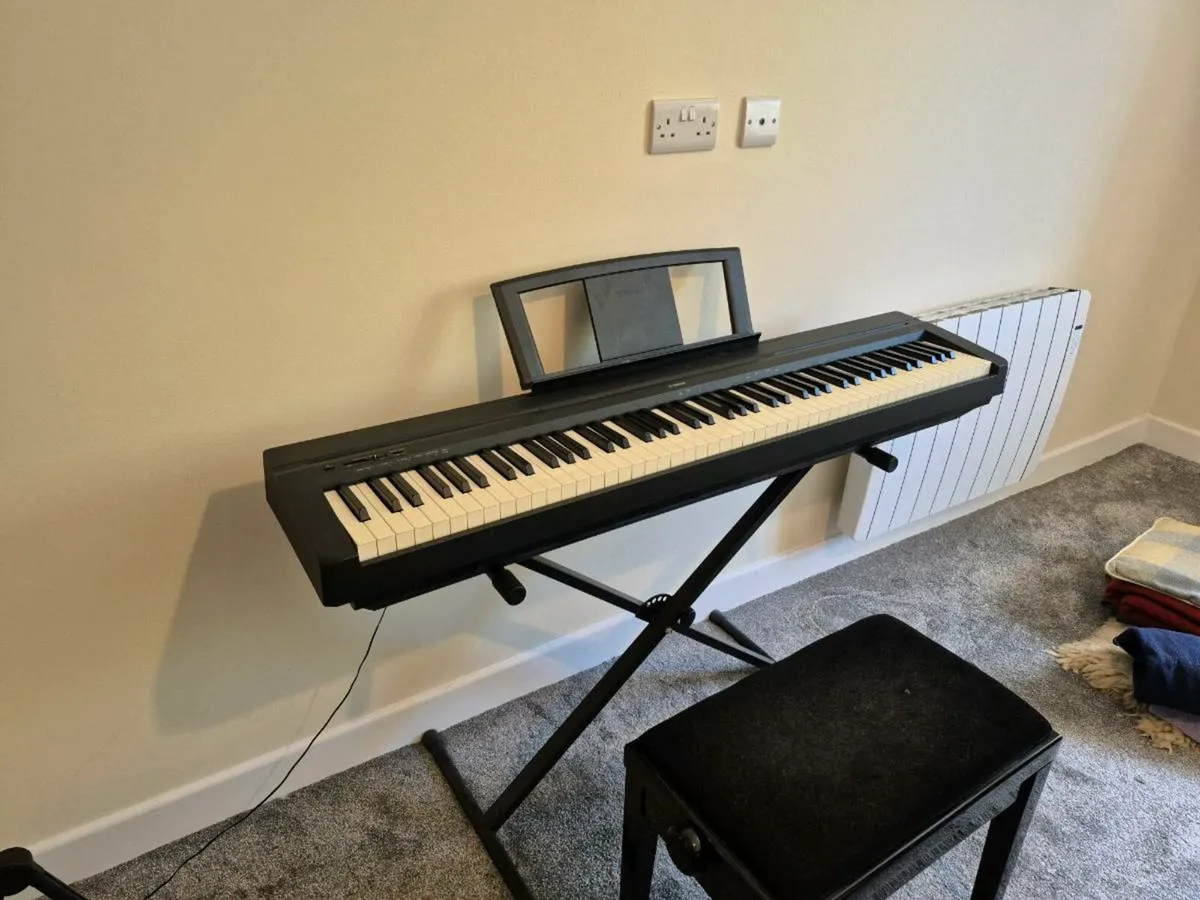Yamaha P-35 Digital Piano - Image 2