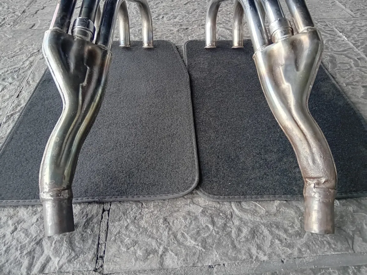 Honda CBX Exhaust 6 into 2 1979 - Image 2
