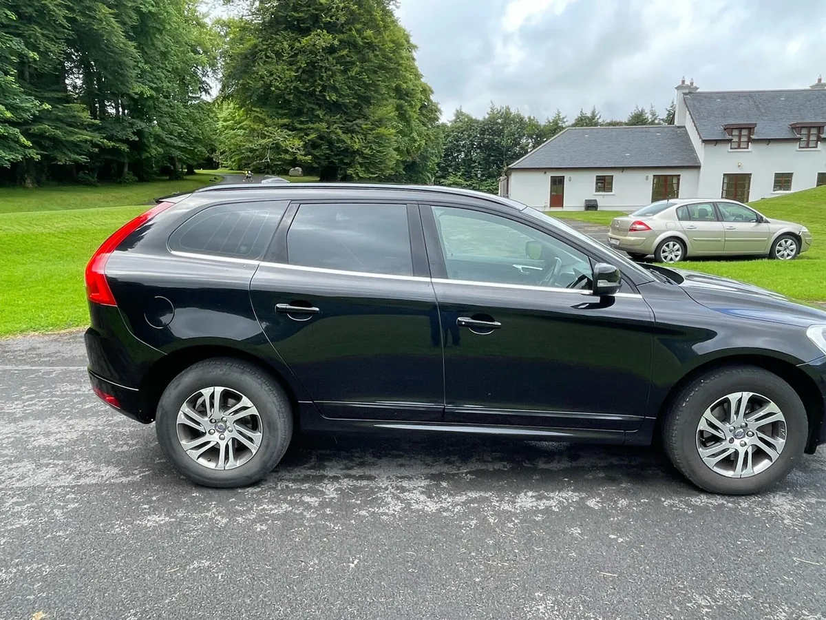 Volvo xc60 - Image 4