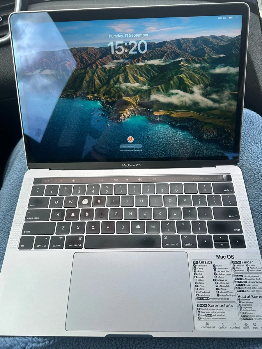 Apple MacBook Pro 13” 2018 A1989 - Image 1