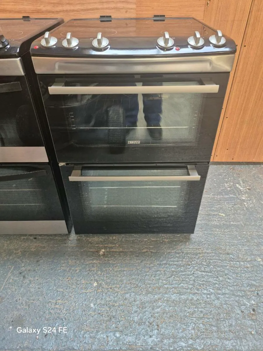 Zanussi Freestanding Electric Cooker 60cm - Image 2