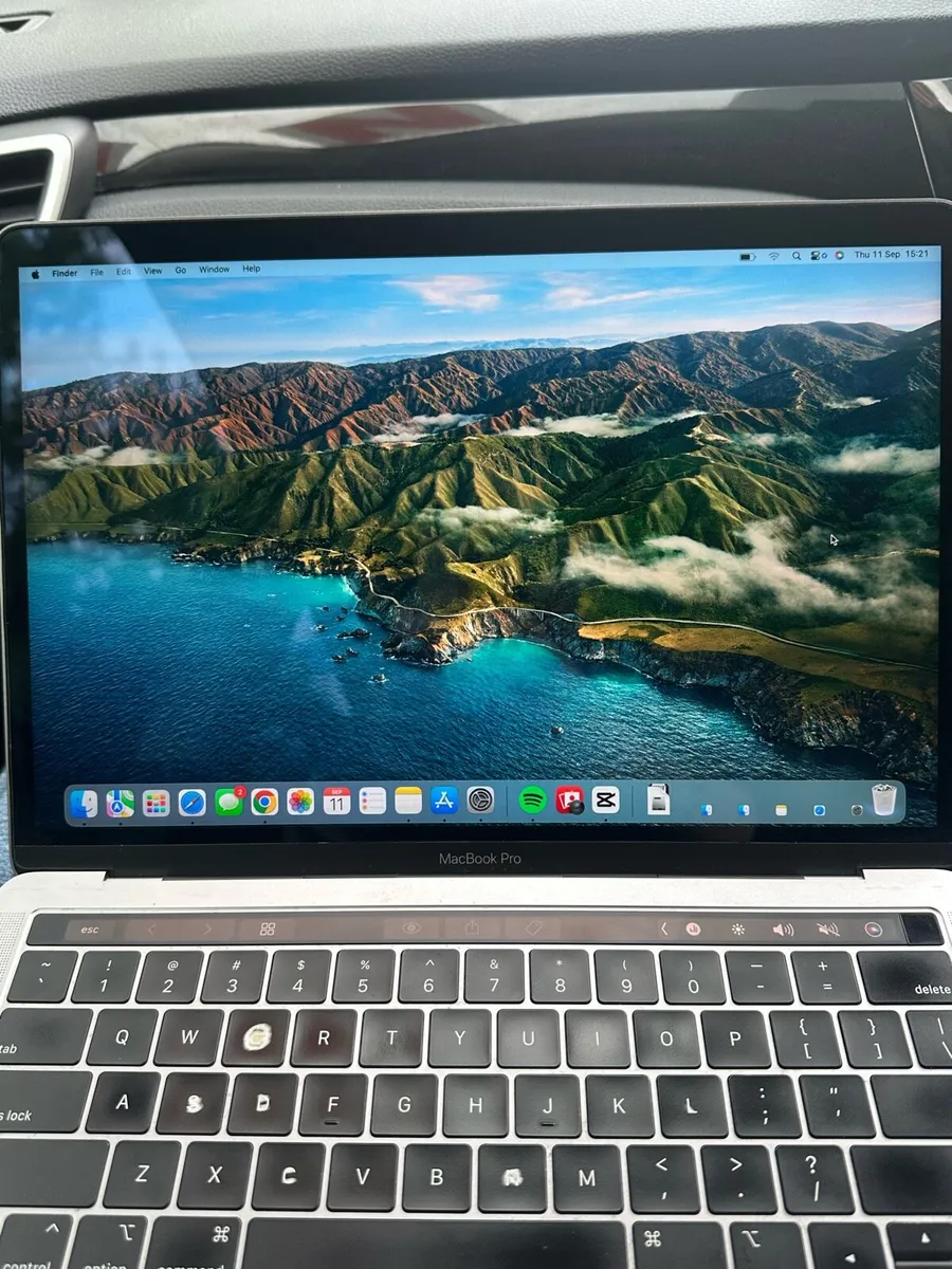 Apple MacBook Pro 13” 2018 A1989 - Image 4