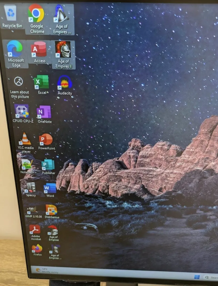 Win 11 PC i7 CPU 16GB 24" LCD Office 21 Wifi SSD - Image 4