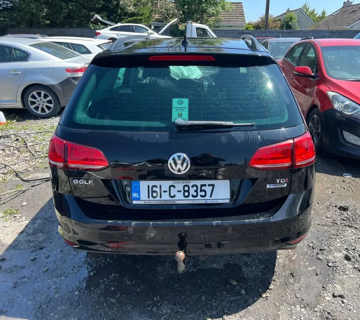 2016 Vw Golf 1.6 Diesel Lounge Model - Image 4