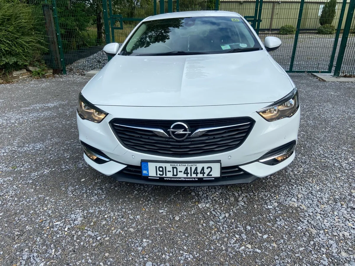 2019 Opel Insignia Sri Grand Sport (Low Km’s) - Image 3