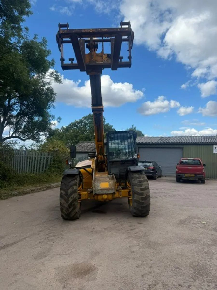JCB 530-70 TURBO FARM SUPER - Image 3