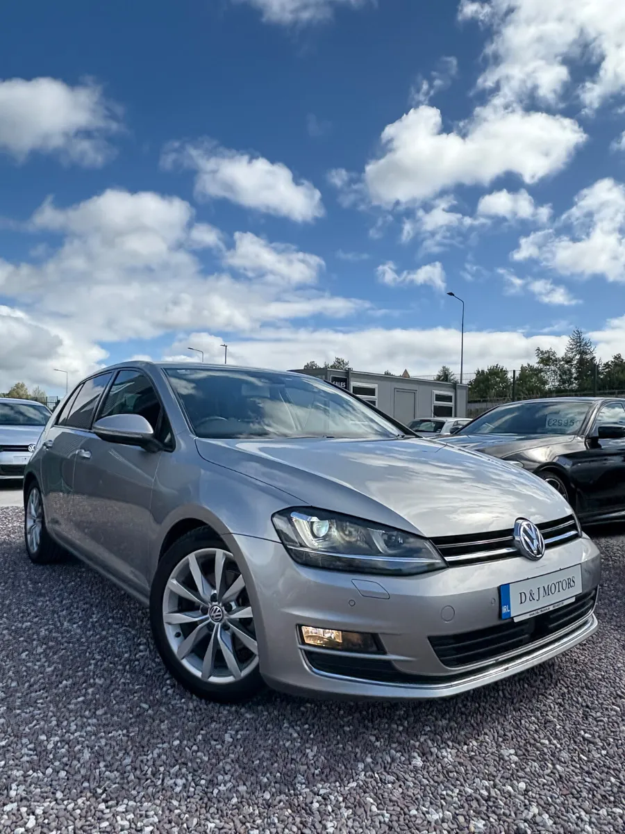 Volkswagen Golf 1.4 TSi Highline Automatic 2013 - Image 1
