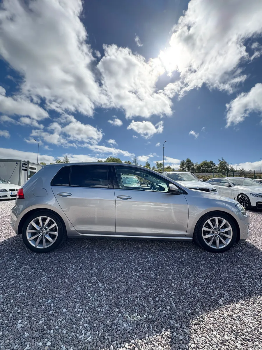 Volkswagen Golf 1.4 TSi Highline Automatic 2013 - Image 2