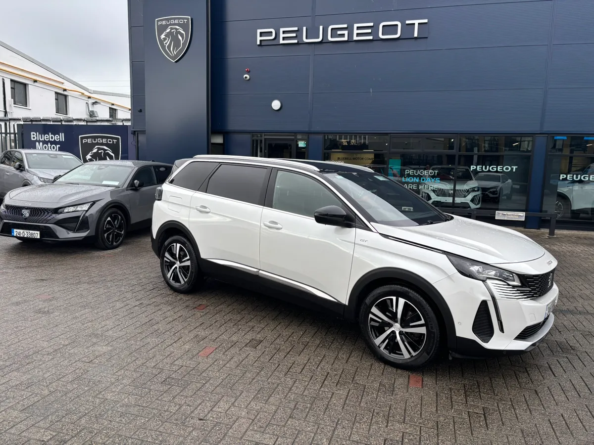 2024 Peugeot 5008 GT Hybrid - Image 2