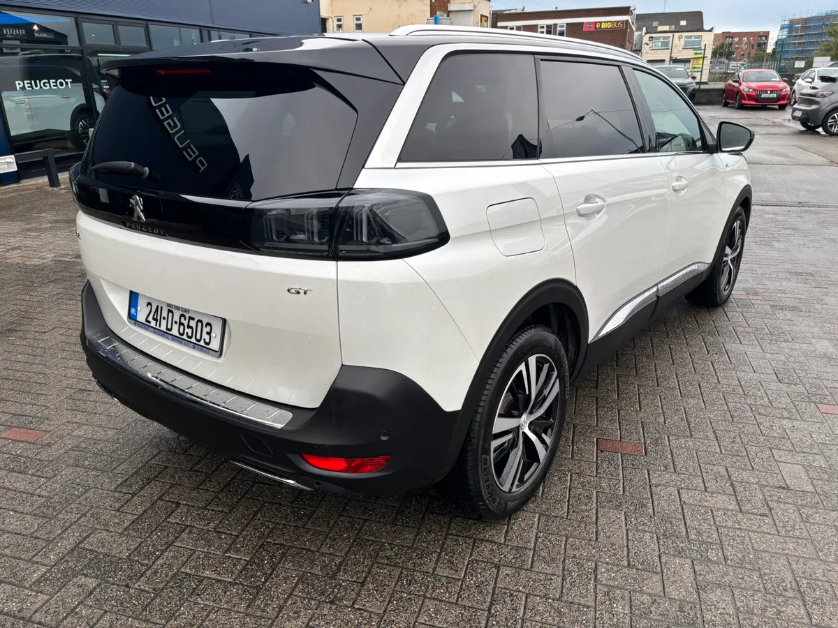 2024 Peugeot 5008 GT Hybrid - Image 4