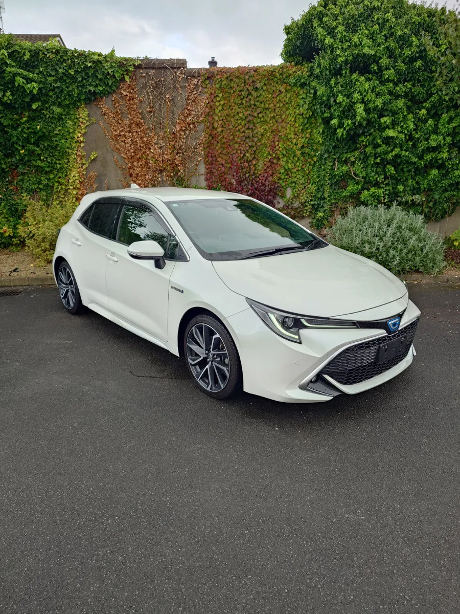 Toyota Corolla Sport - Image 1