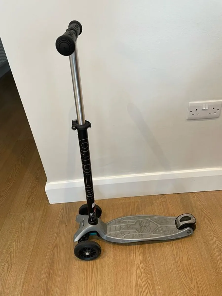 kids scooter - Image 1