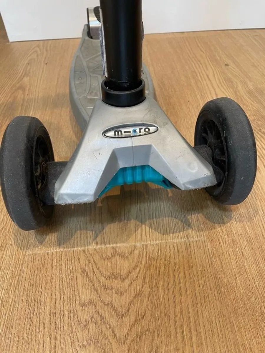 kids scooter - Image 3