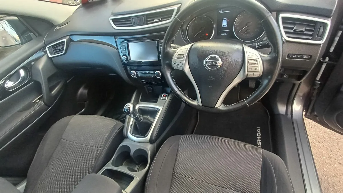 Nissan Qashqai 2017 - Image 1
