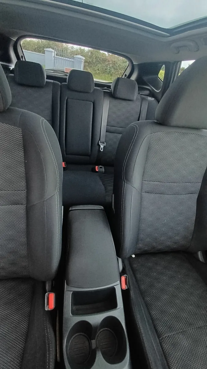Nissan Qashqai 2017 - Image 2