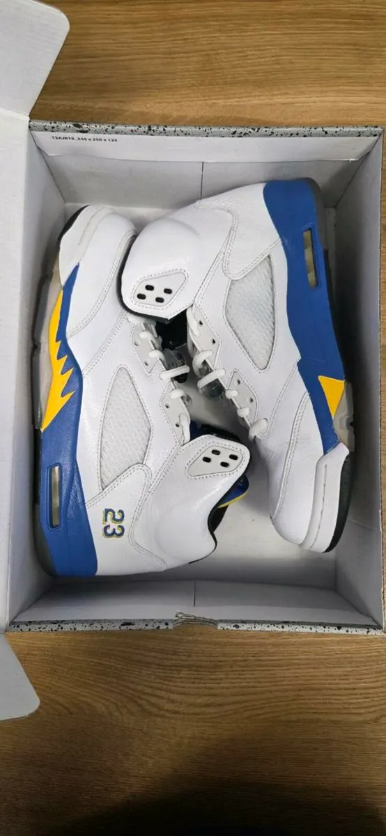 Jordan 5 Retro Laney - Image 1