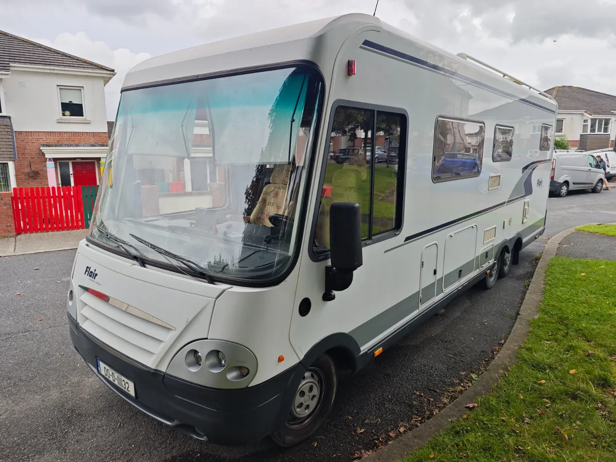 2000 Niesmann & Bischoff Flair Motorhome - Image 2