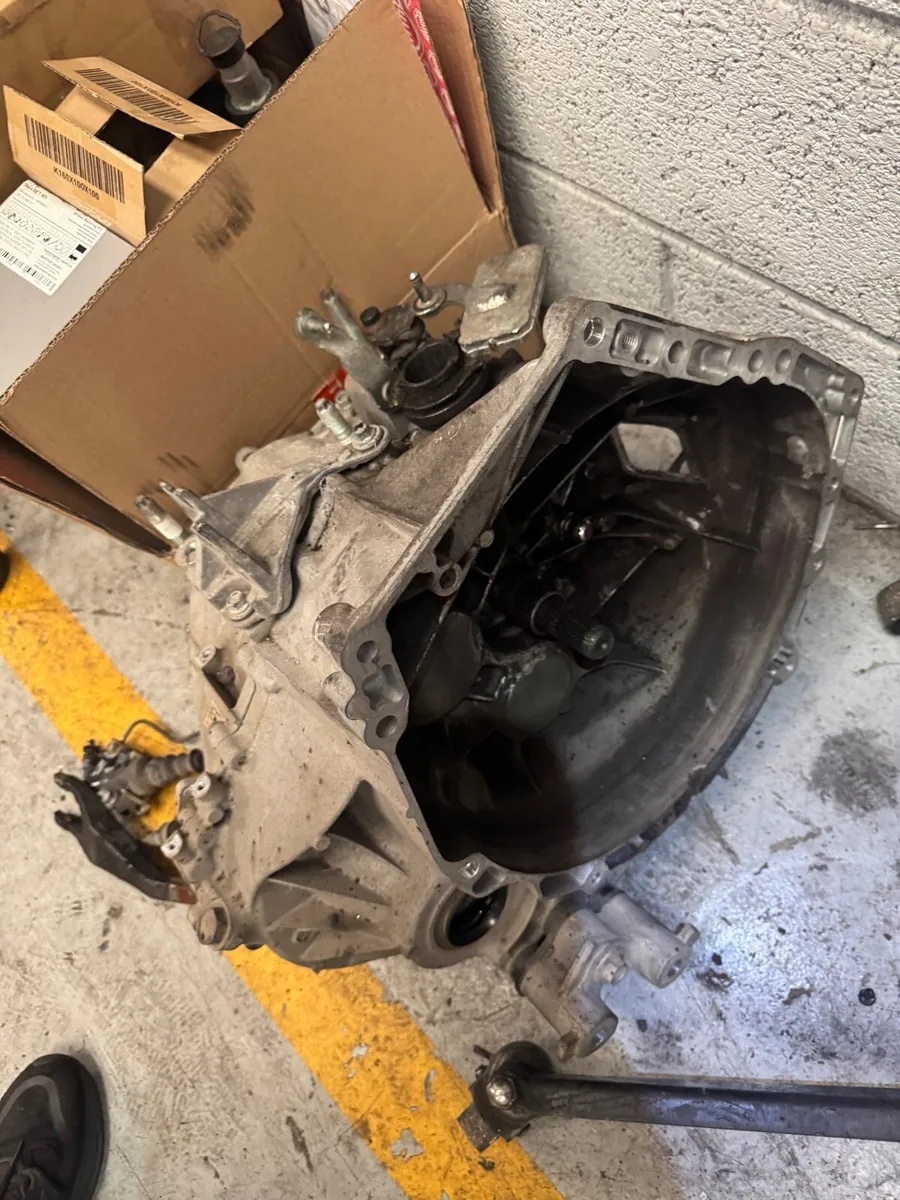 Manual Gearbox Mazda 6 2015 - Image 1