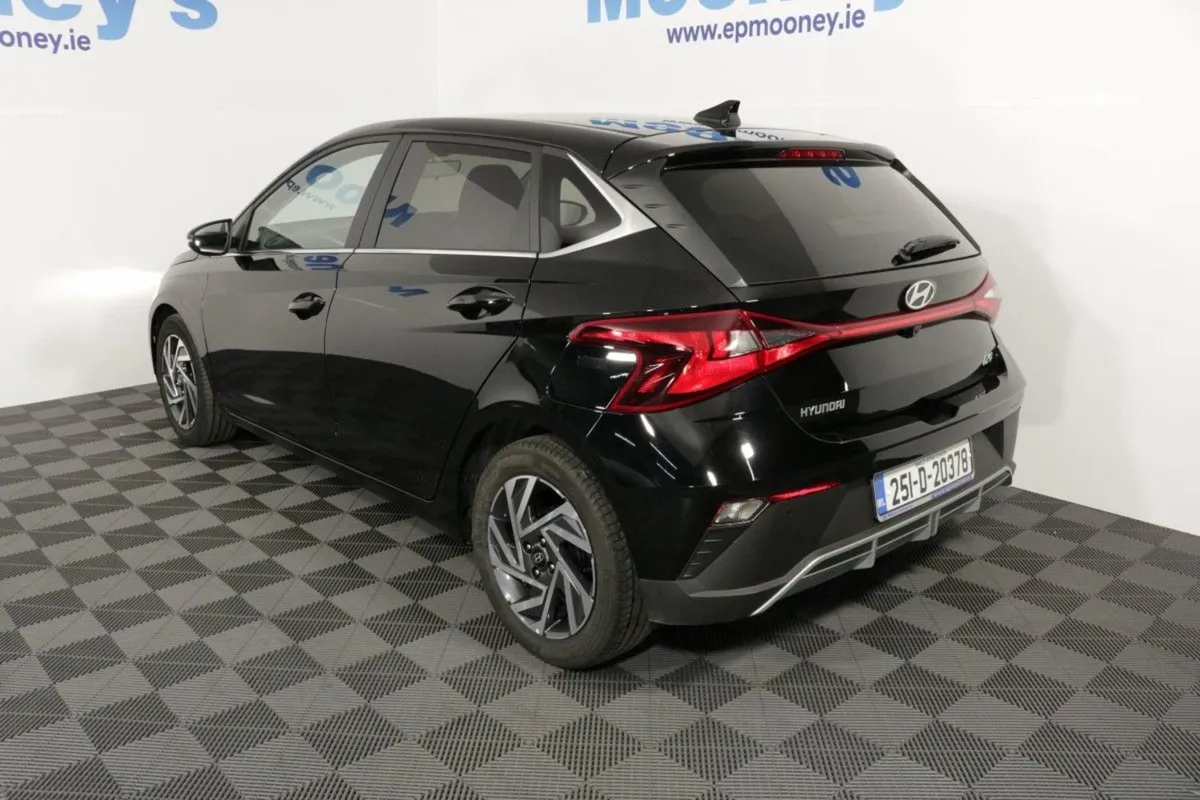 Hyundai i20 Deluxe Plus - EX Fleet - 1.2l Petrol - Image 3