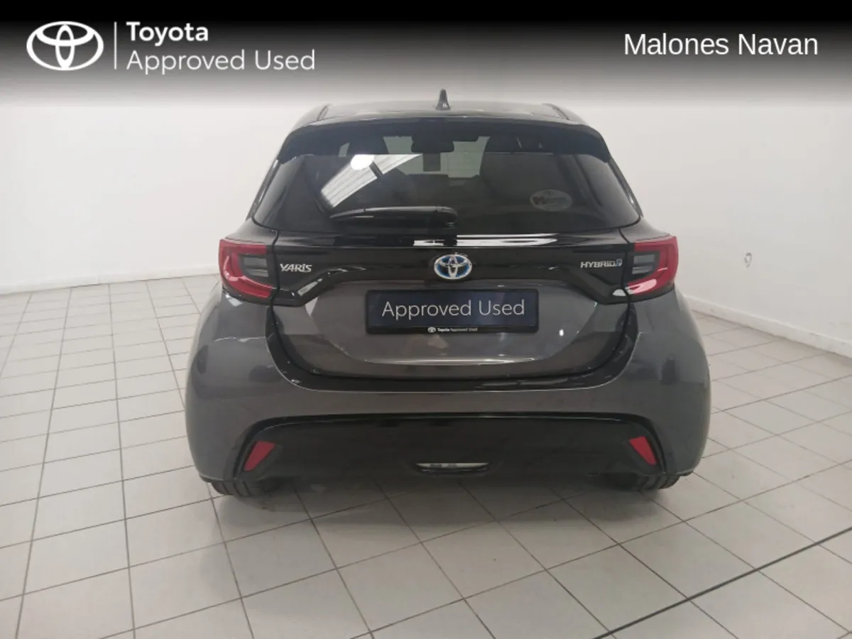 Toyota Yaris YARIS 1.5 HYBRID PLATINUM - Image 4