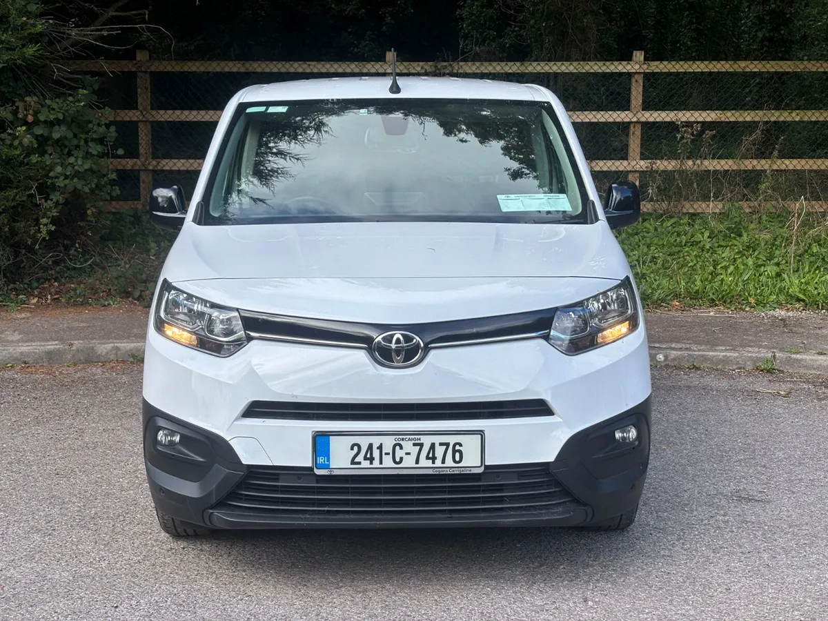 2024 TOYOTA PROACE 1.5L 84K NEW CVRT - Image 2