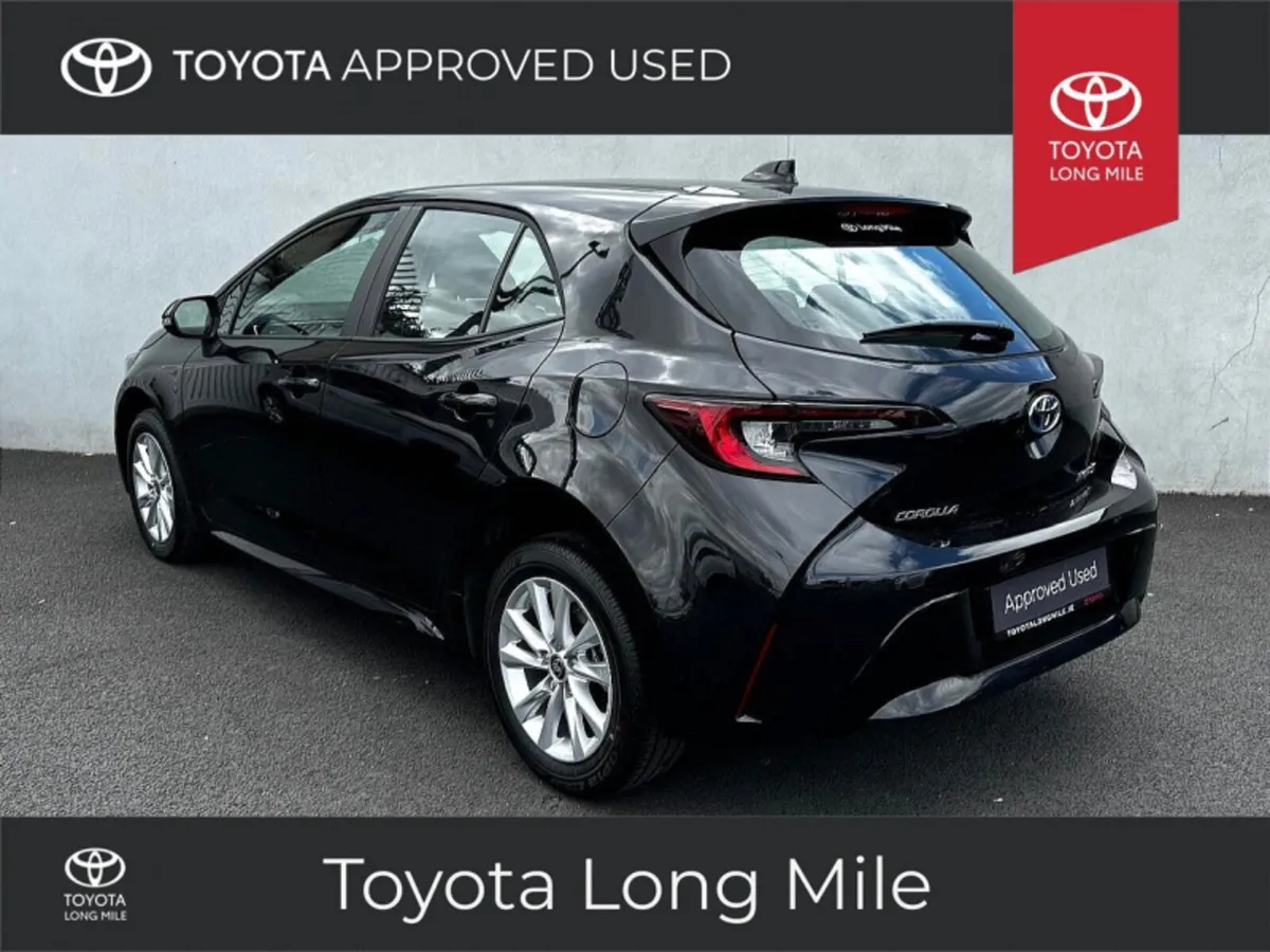 Toyota Corolla 1.8 Hybrid Luna 5dr Display Model w - Image 2