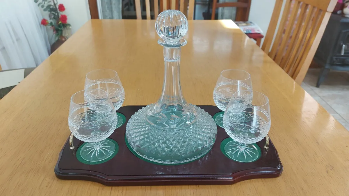 Galway Crystal Decanter set - Image 1