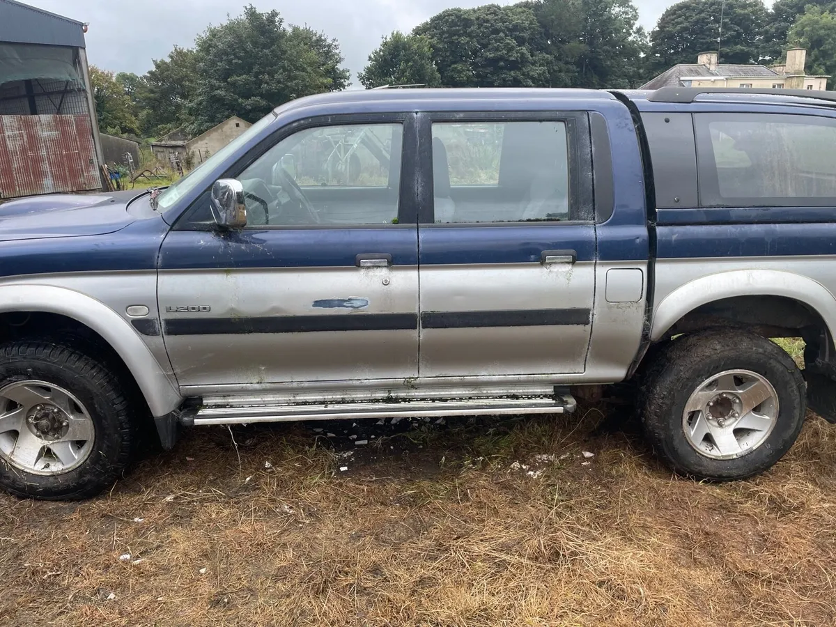 Mitsubishi L200 2003 - Image 2