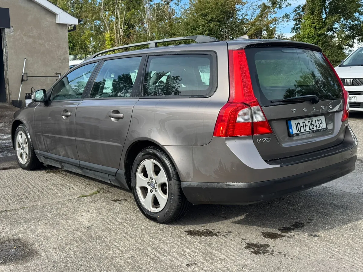 VOLVO V70 1.6L DISEAL 2010 - Image 4