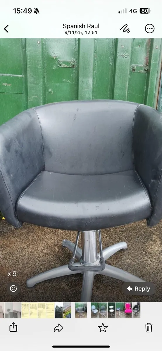 Hair & beauty salon chairs - Image 1
