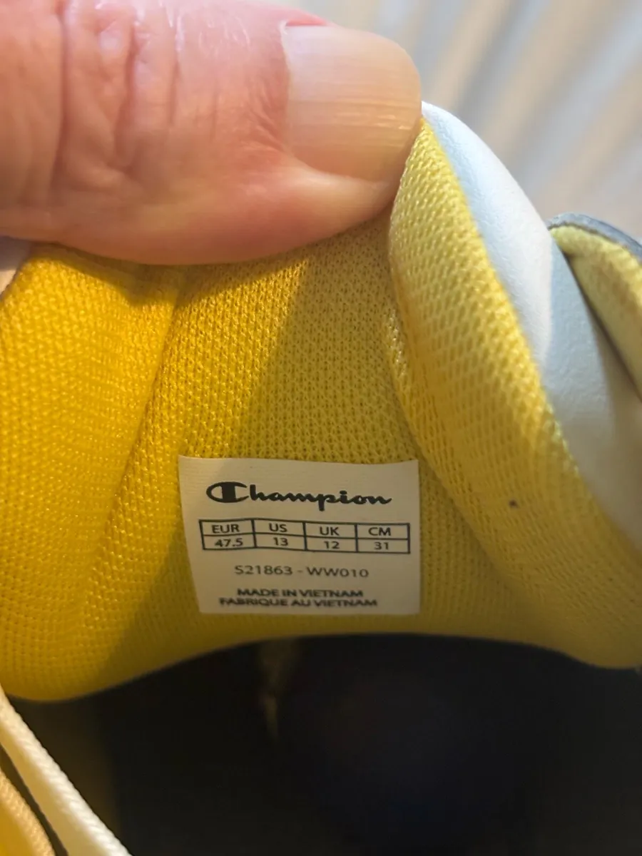 Shoes - Image 4