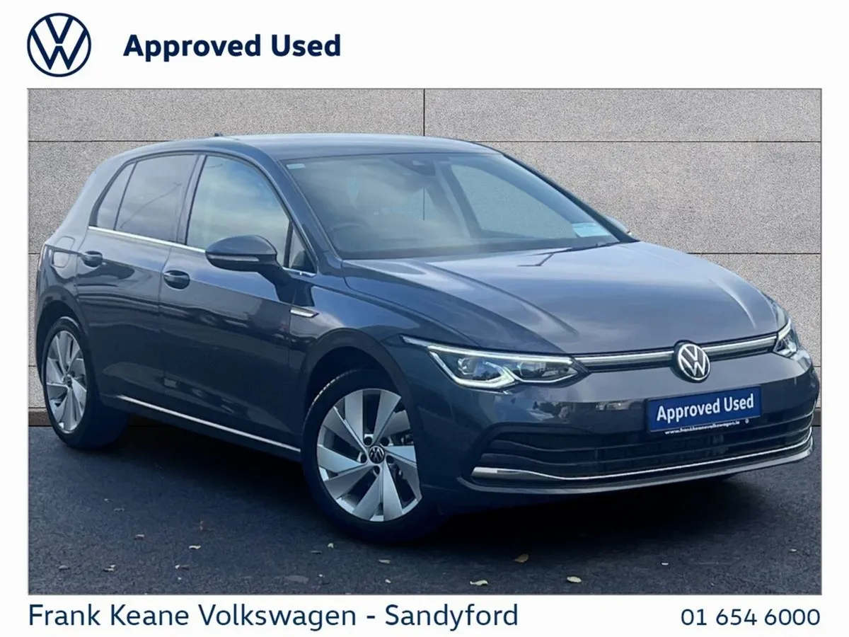 Volkswagen Golf  style  1.5 TSI DSG Automatic  fr - Image 1