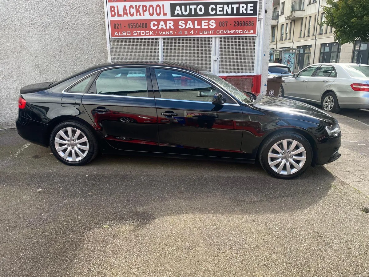Audi A4 2012 - Image 1
