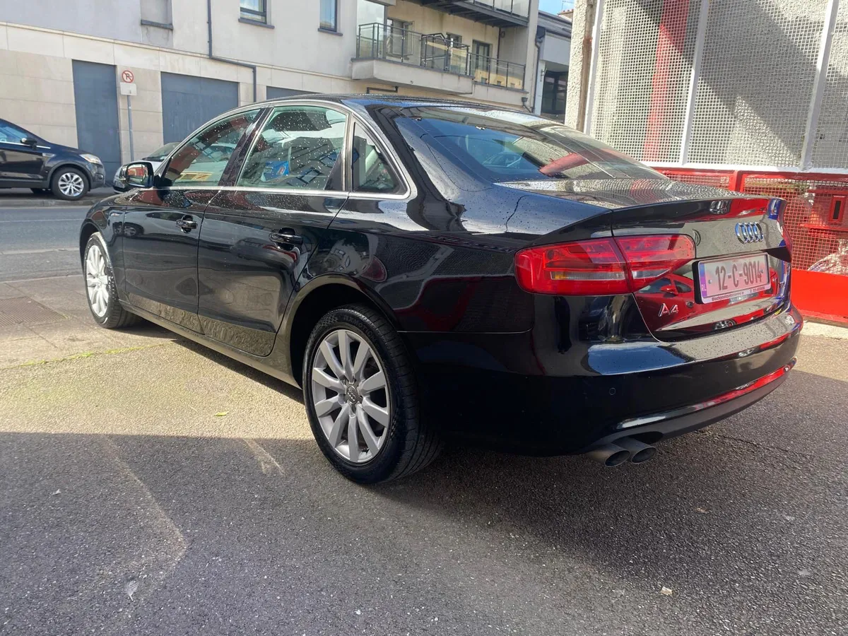 Audi A4 2012 - Image 4