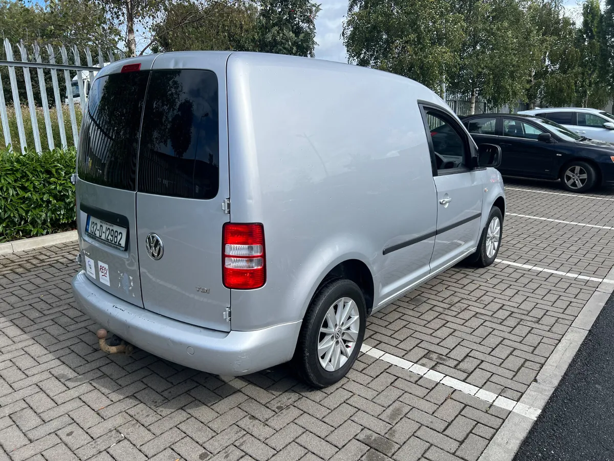 Volkswagen Caddy 2013 New Doe - Image 2
